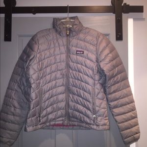 Size Small Women’s Patagonia Jacket